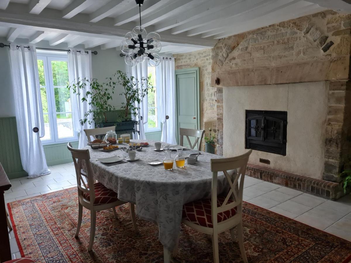 Domaine De La Cour Vautier Bed & Breakfast Mandeville-en-Bessin Eksteriør bilde
