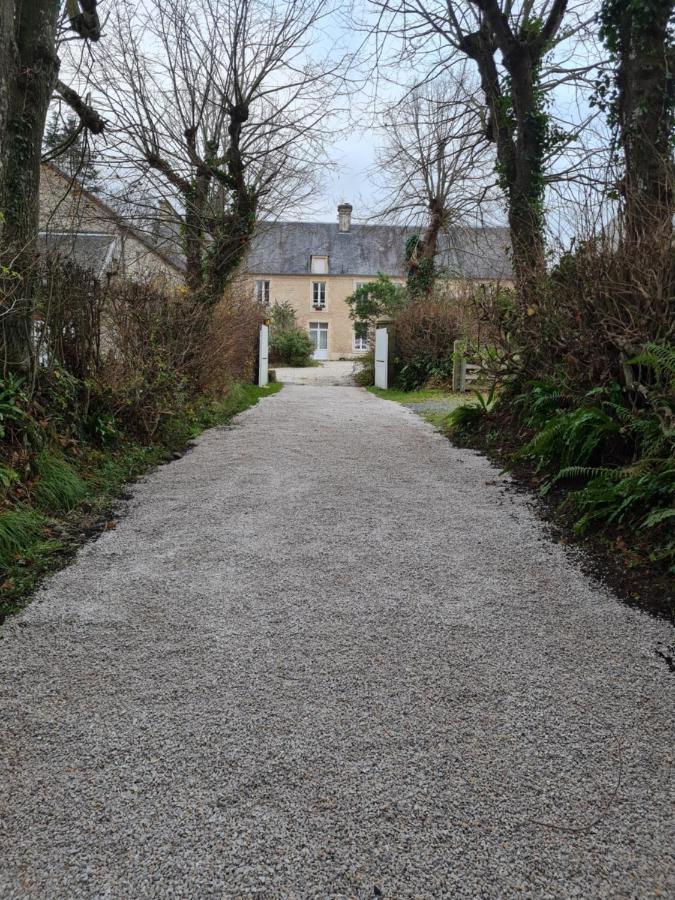 Domaine De La Cour Vautier Bed & Breakfast Mandeville-en-Bessin Eksteriør bilde