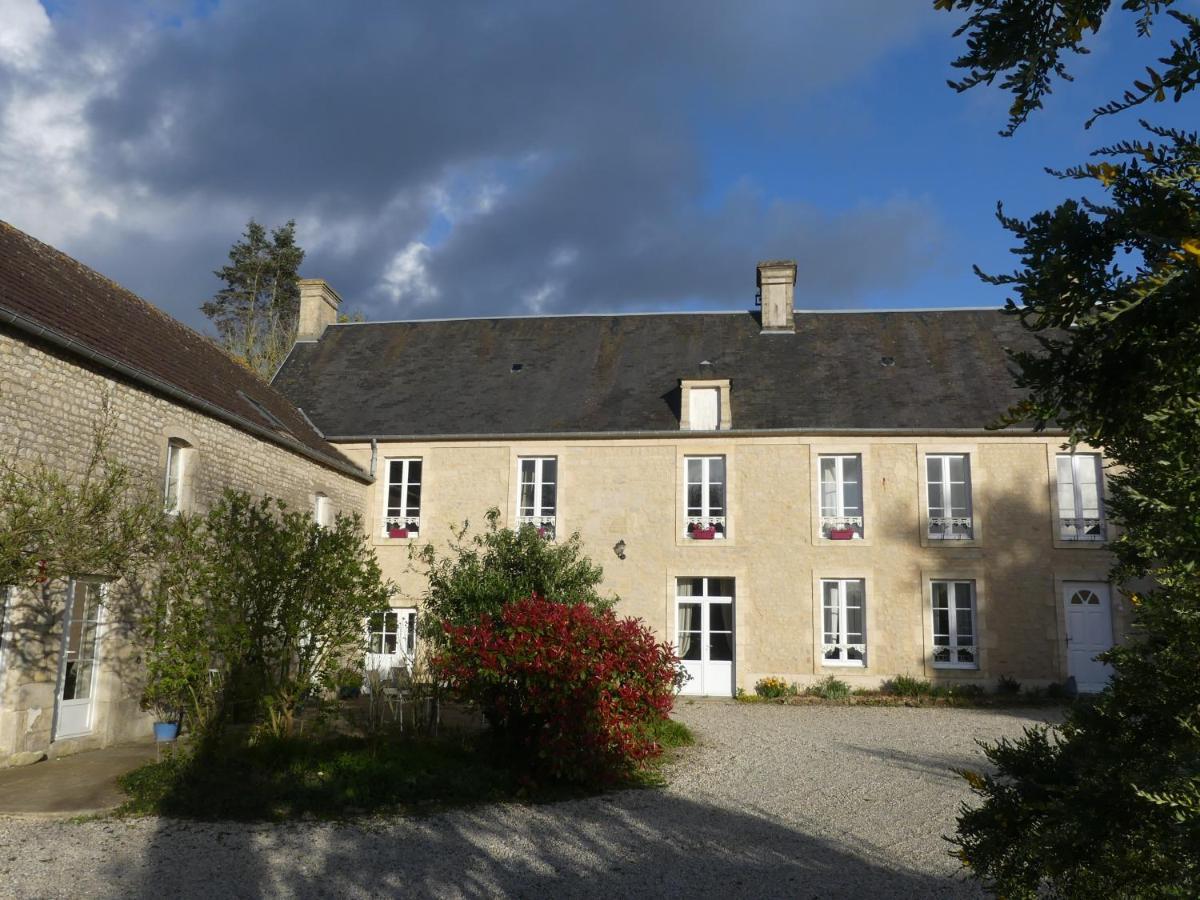 Domaine De La Cour Vautier Bed & Breakfast Mandeville-en-Bessin Eksteriør bilde